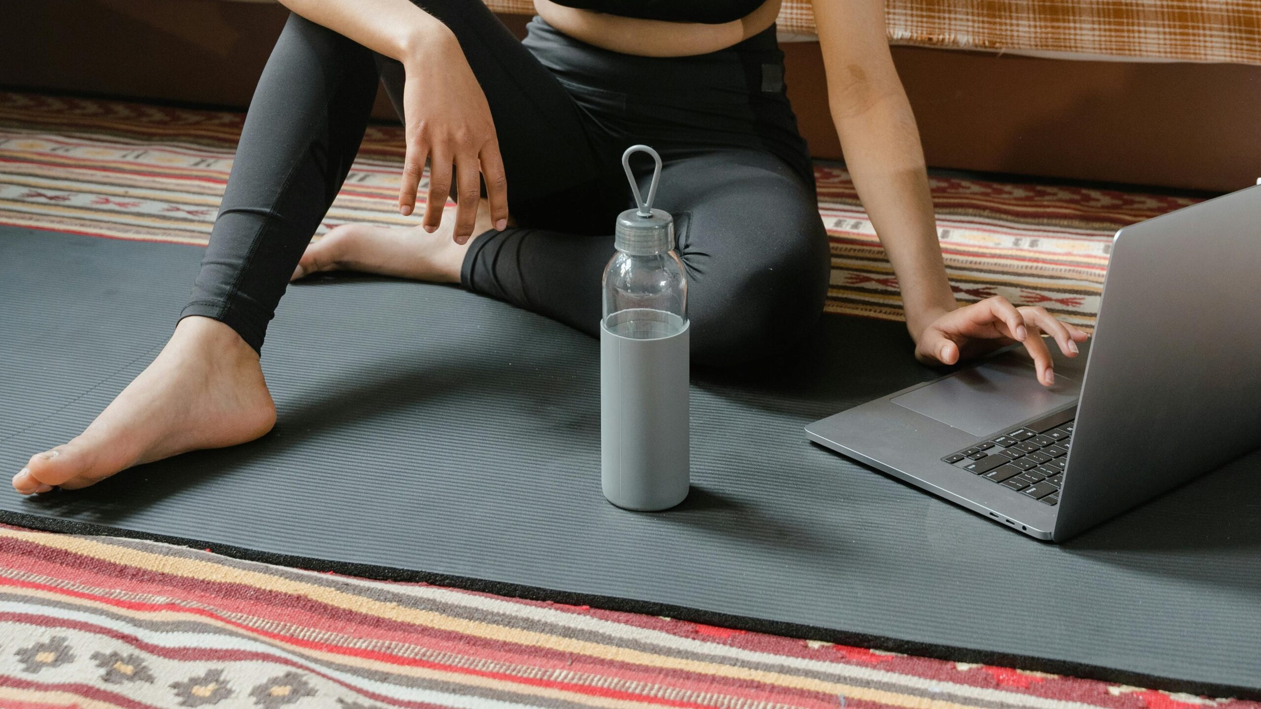 pexels-mart-production-8033011 pexels-mart-production-8033011